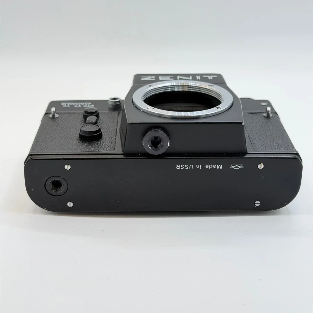 Zenit TTL 35mm Film SLR Camera Body Vintage Made in USSR M42 Mount Black
